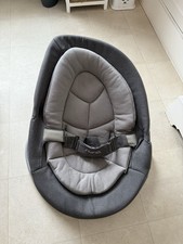 Nuna Leaf Curv Baby bouncer &