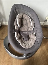 Nuna Leaf Grow Baby Bouncer